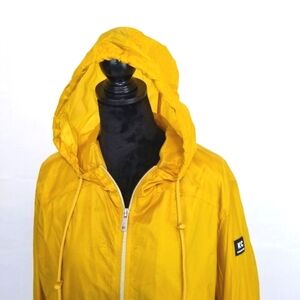 Kenneth Cole Light Active Wear Jacket Size L. #261